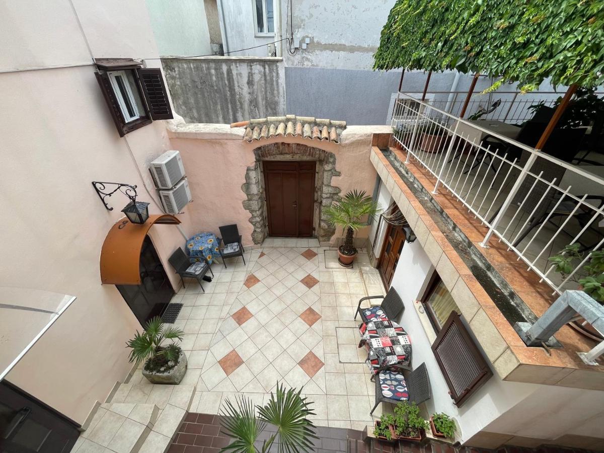 Casa Di Nives Appartement Krk Town Buitenkant foto