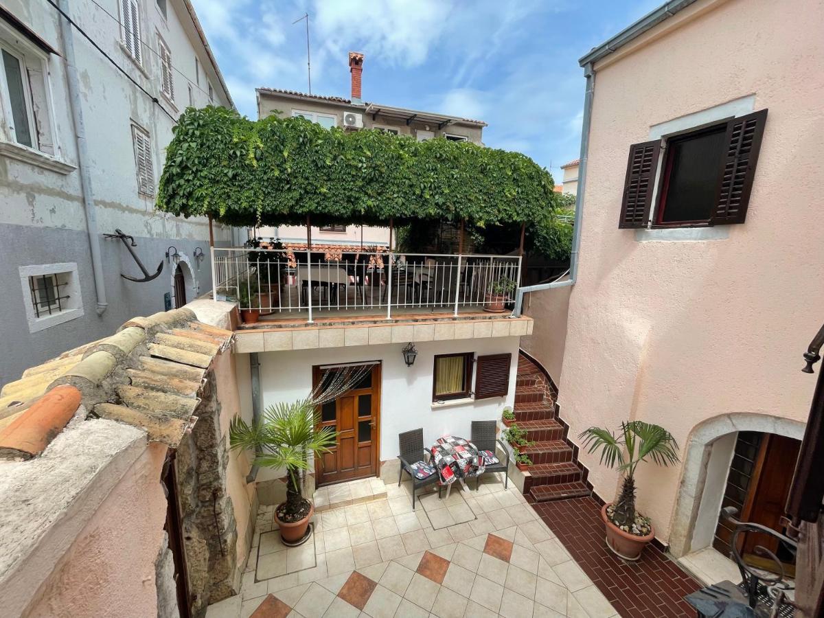 Casa Di Nives Appartement Krk Town Buitenkant foto