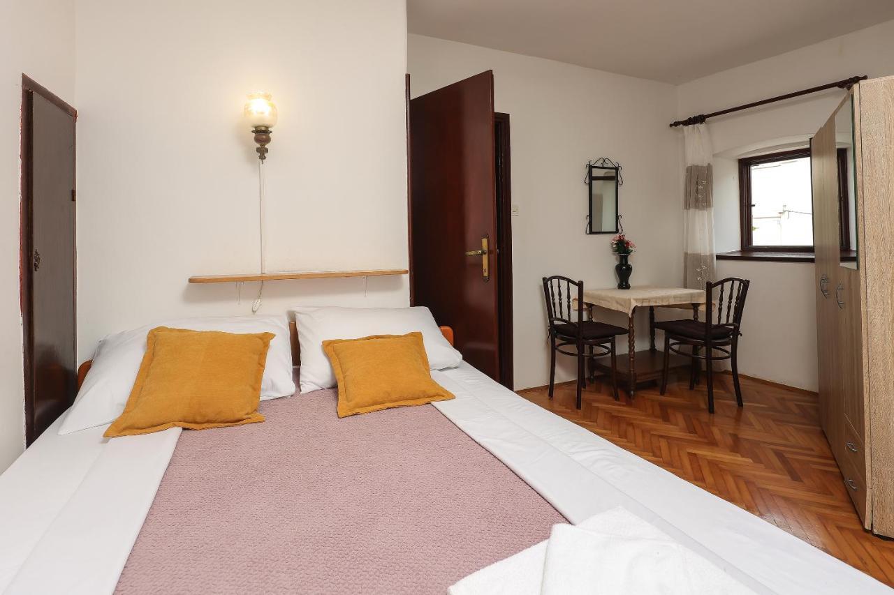 Casa Di Nives Appartement Krk Town Buitenkant foto