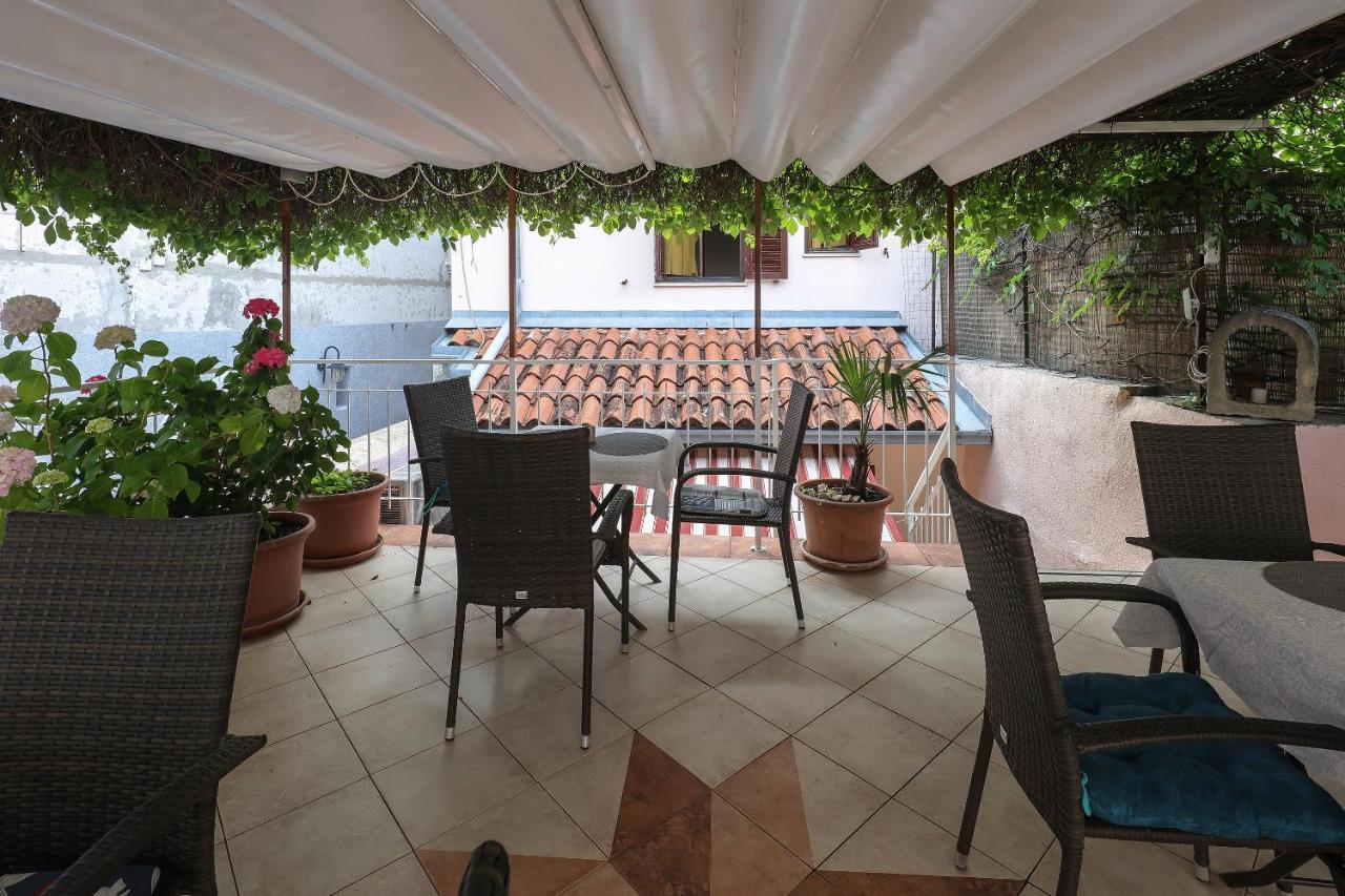 Casa Di Nives Appartement Krk Town Buitenkant foto