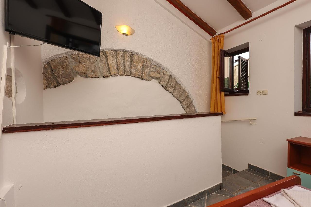 Casa Di Nives Appartement Krk Town Buitenkant foto